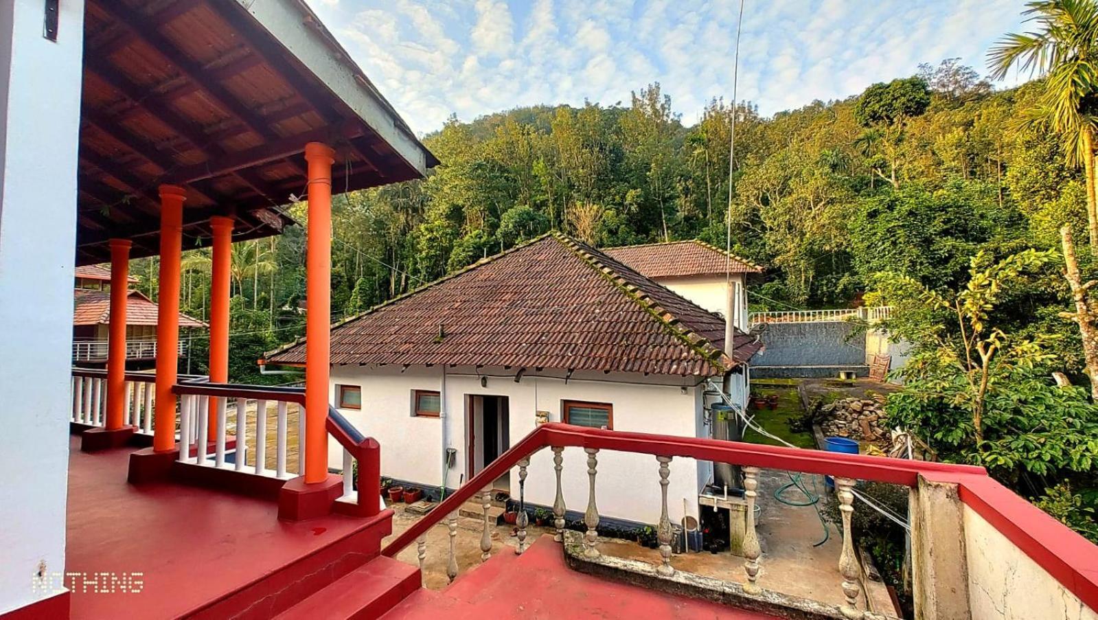 Coorg Divine Spark Home Stay Suntikoppa Exterior foto