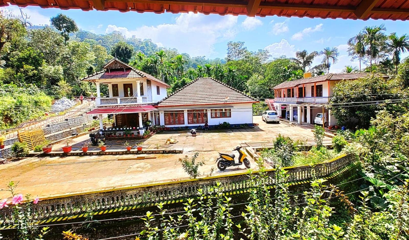Coorg Divine Spark Home Stay Suntikoppa Exterior foto